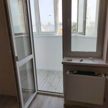 Продается 1-комнатная квартира, 42 м²