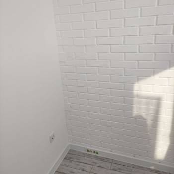 Продается 1-комнатная квартира, 42 м²