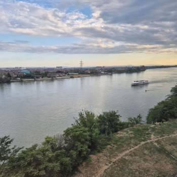 Продается 1-комнатная квартира, 42,5 м²