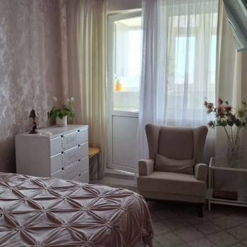 Продается 1-комнатная квартира, 42,5 м²