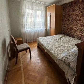 Продается Многокомнатная квартира, 75,4 м²