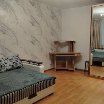 Сдается 1-комнатная квартира, 39 м²