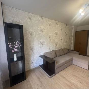 Сдается 1-комнатная квартира, 36,8 м²