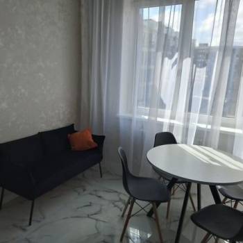Сдается 1-комнатная квартира, 38,3 м²