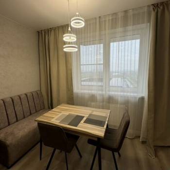 Сдается 2-х комнатная квартира, 56,6 м²