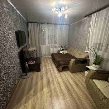 Сдается Многокомнатная квартира, 82,2 м²