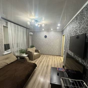 Сдается Многокомнатная квартира, 82,2 м²