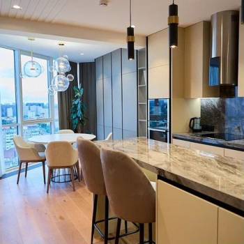 Сдается Многокомнатная квартира, 100 м²