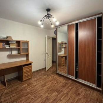 Сдается Многокомнатная квартира, 80 м²