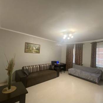 Сдается 2-х комнатная квартира, 78 м²