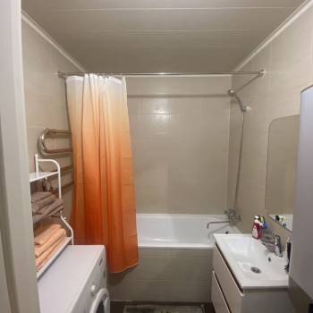 Сдается 2-х комнатная квартира, 78 м²