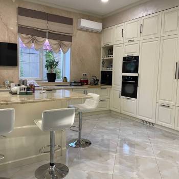 Сдается Дом, 405 м²