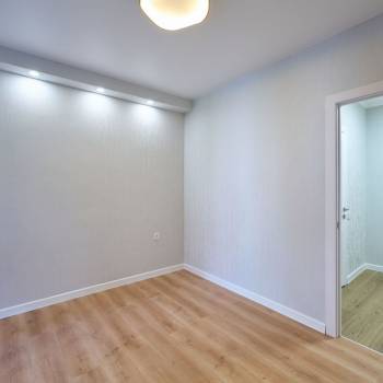 Продается 1-комнатная квартира, 45 м²