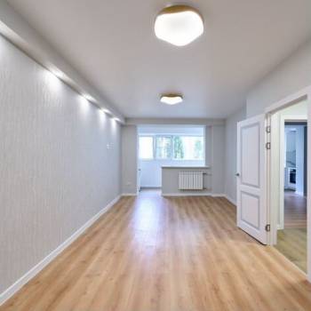 Продается 1-комнатная квартира, 45 м²
