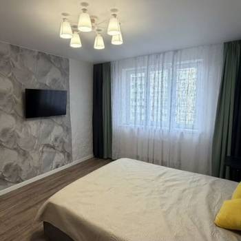 Сдается 1-комнатная квартира, 38 м²