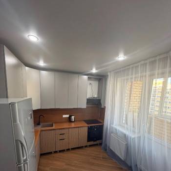 Сдается 1-комнатная квартира, 38 м²