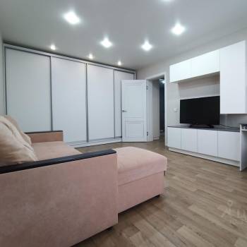 Сдается 2-х комнатная квартира, 57 м²
