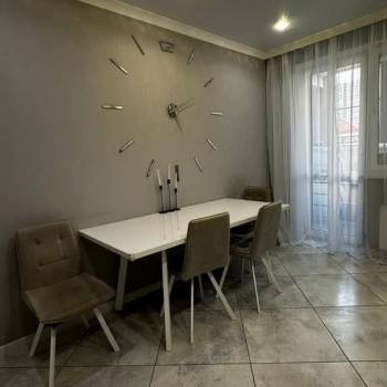 Продается 2-х комнатная квартира, 60 м²