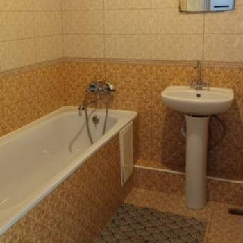 Сдается 1-комнатная квартира, 49 м²