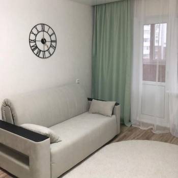 Сдается 1-комнатная квартира, 40 м²