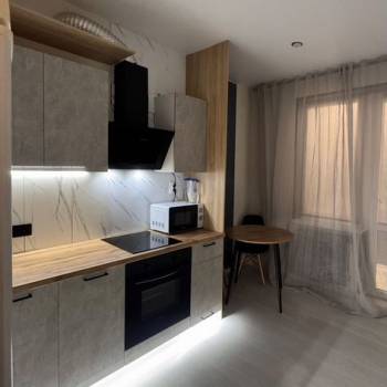 Сдается 1-комнатная квартира, 40 м²