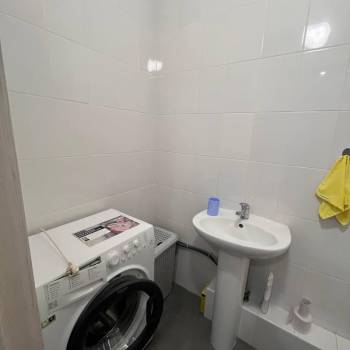 Сдается 2-х комнатная квартира, 74 м²