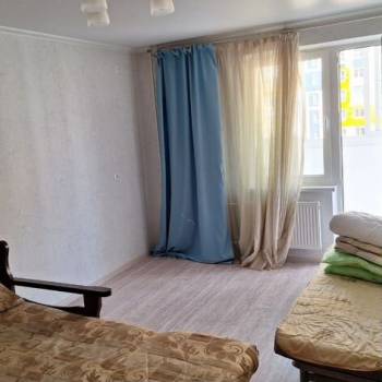 Сдается 1-комнатная квартира, 40 м²