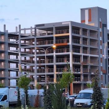 Сдается 1-комнатная квартира, 40 м²