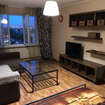 Сдается 1-комнатная квартира, 43 м²