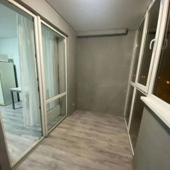 Продается 1-комнатная квартира, 37,3 м²