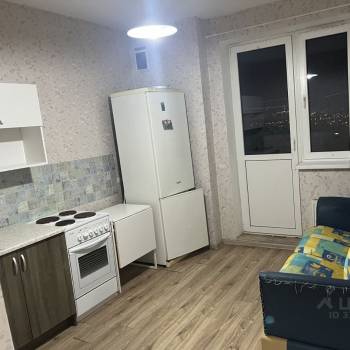 Сдается 1-комнатная квартира, 43 м²