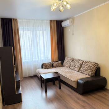 Сдается 1-комнатная квартира, 40,5 м²