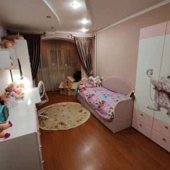 Продается 3-х комнатная квартира, 60,7 м²