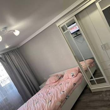 Сдается 1-комнатная квартира, 35 м²