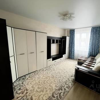 Сдается 1-комнатная квартира, 39 м²