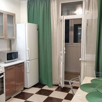 Сдается 1-комнатная квартира, 36,4 м²