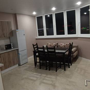 Сдается 2-х комнатная квартира, 67,4 м²