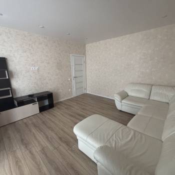 Сдается 2-х комнатная квартира, 67,4 м²