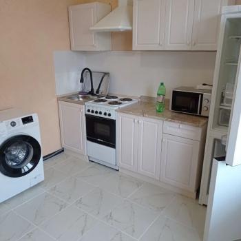 Продается 1-комнатная квартира, 36 м²