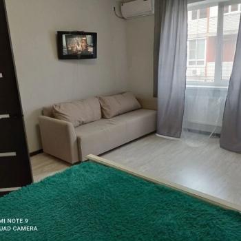 Продается 1-комнатная квартира, 36 м²