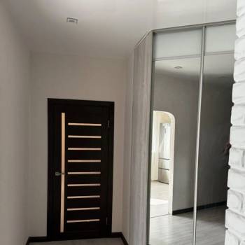 Продается 2-х комнатная квартира, 61 м²