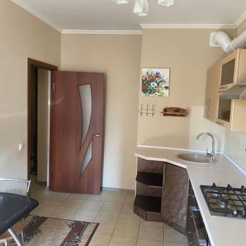 Сдается 1-комнатная квартира, 42 м²