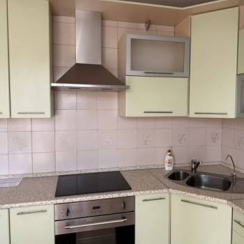 Сдается 1-комнатная квартира, 38 м²