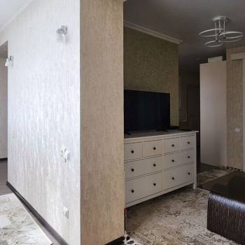 Сдается 1-комнатная квартира, 50 м²