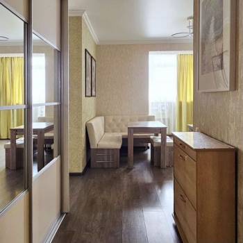 Сдается 1-комнатная квартира, 50 м²