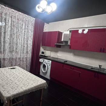 Сдается 1-комнатная квартира, 40,2 м²