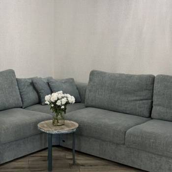 Продается 1-комнатная квартира, 42 м²