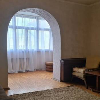 Сдается Многокомнатная квартира, 102 м²