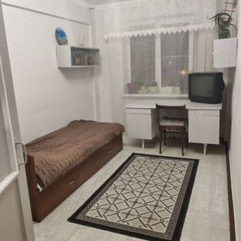 Сдается Многокомнатная квартира, 60 м²