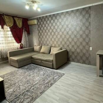 Сдается Многокомнатная квартира, 65 м²